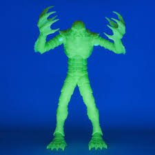 Mezco Exclusive: Creature From the Black Lagoon Glow In The Dark Variant post thumbnail image